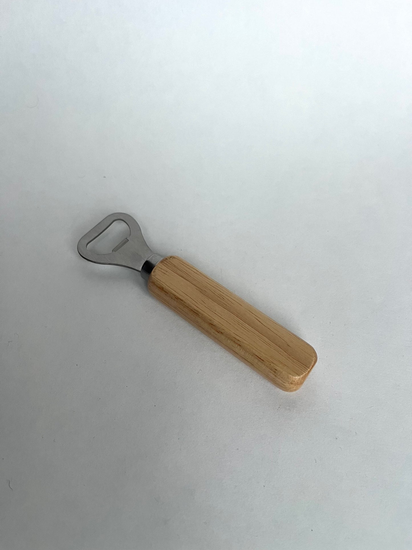 Bieropener van hout met tekst