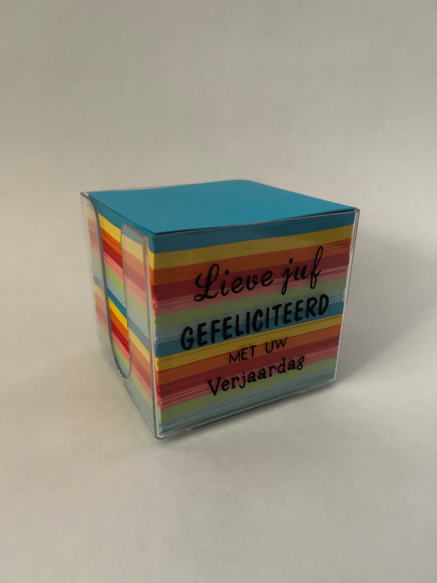 Memo kubus gekleurd met tekst